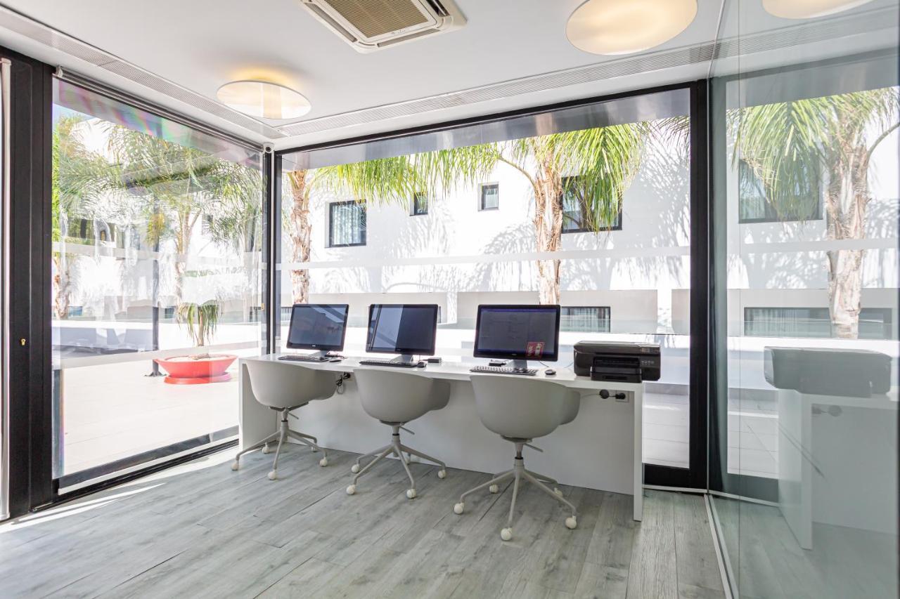 Migjorn Ibiza Suites & Spa Playa d'en Bossa Luaran gambar
