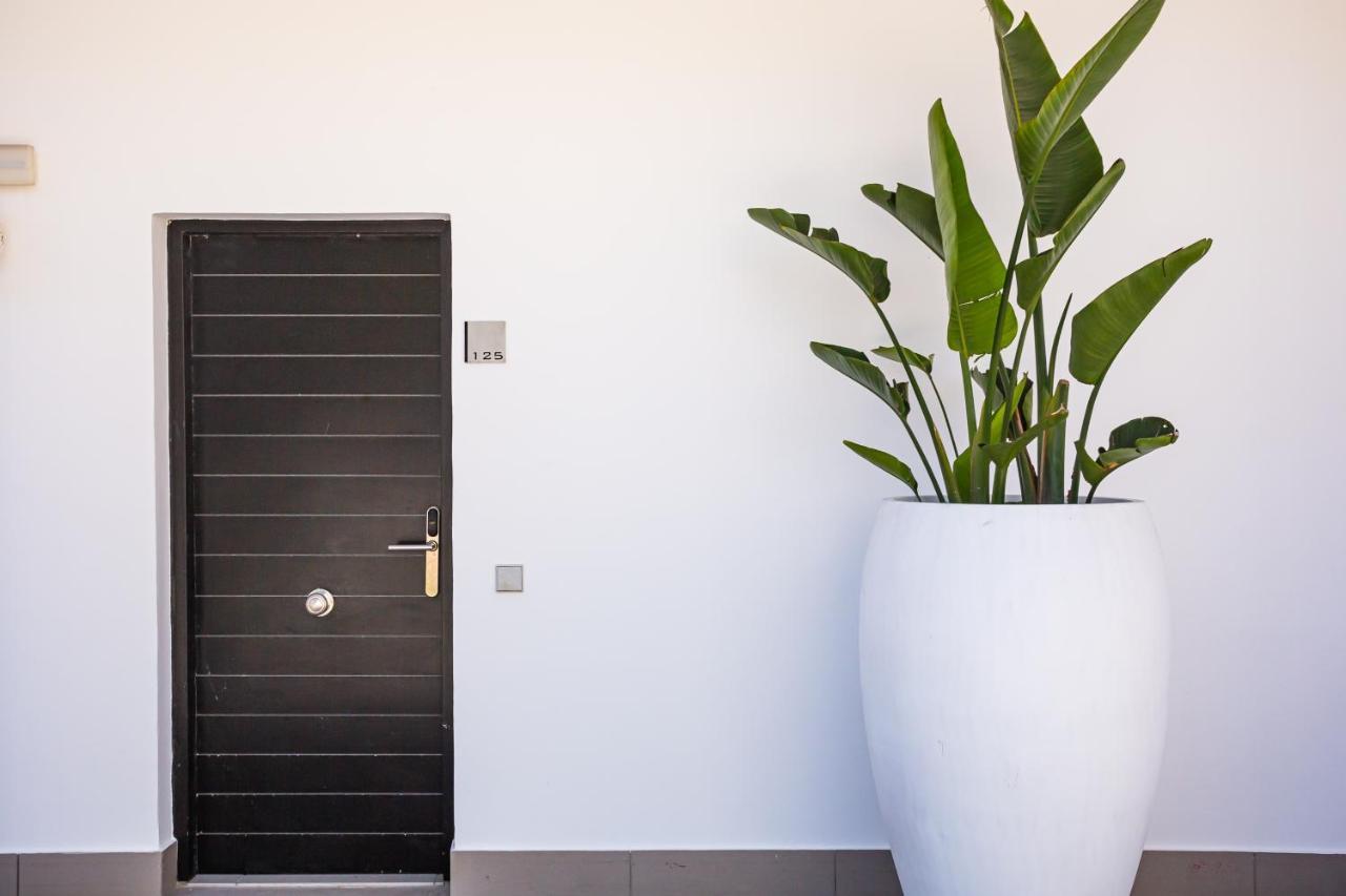 Migjorn Ibiza Suites & Spa Playa d'en Bossa Luaran gambar