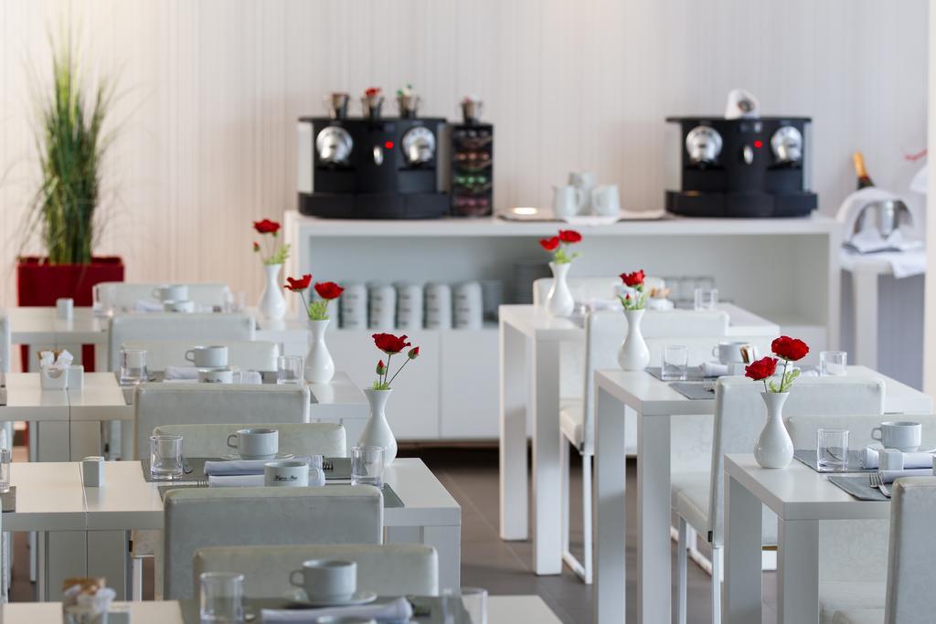 Migjorn Ibiza Suites & Spa Playa d'en Bossa Luaran gambar
